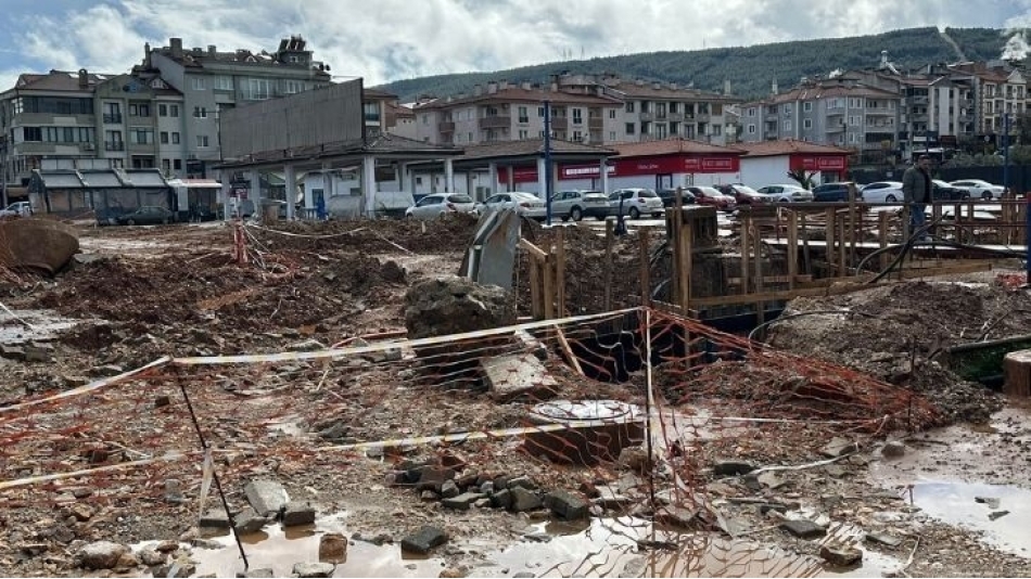 KÖTEKLİ İÇİN ACİL ÇAĞRI; “BİR ARPA BOYU YOL ALINAMADI”